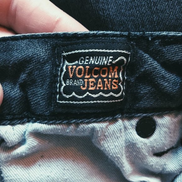 UEC - Volcom Jeans Size 1 - Distressed Washed Black w/raw hem - Straight Leg - Picture 5 of 9